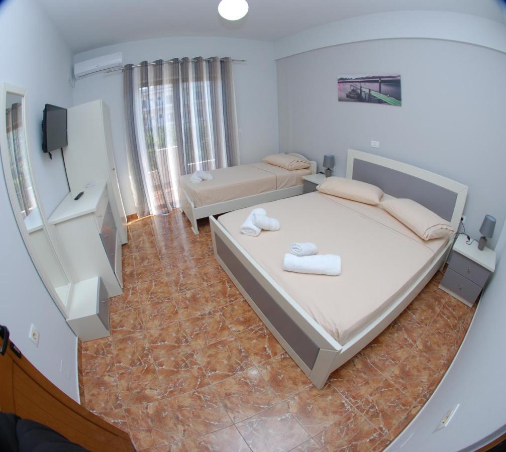 Iljo Apartments Ksamil Eksteriør bilde